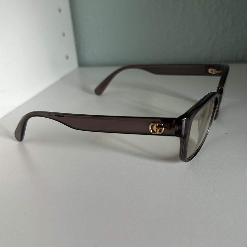 Gucci Eyeglass Frame, Color Brown. Add your prescription lens to frame. - Picture 2 of 5